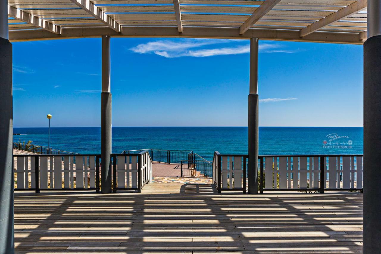 Apartamento BLUE muy cerca del mar Torrevieja Esterno foto